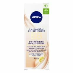Nivea Essentials BB Cream SPF 20 Light -Verzorgingsproducten Winkel 1010260 3