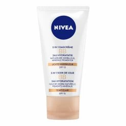 Nivea Essentials BB Cream SPF 20 Light -Verzorgingsproducten Winkel 1010260 5